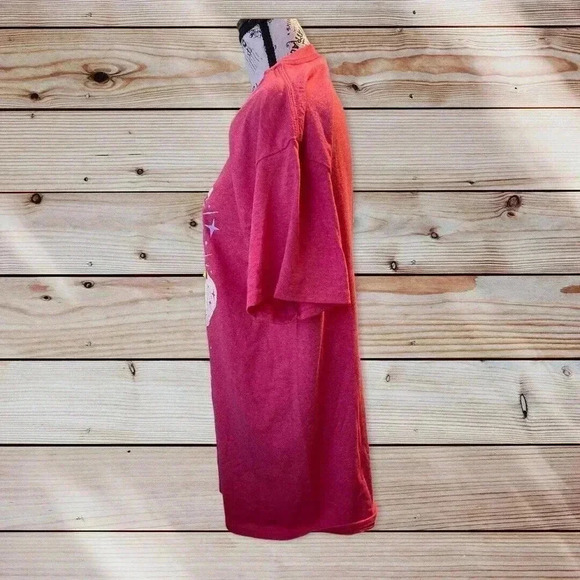 DOM FUTURE RED Short Sleeve Crew Neck T-Shirt Sz L 42/44 - Picture 2 of 4